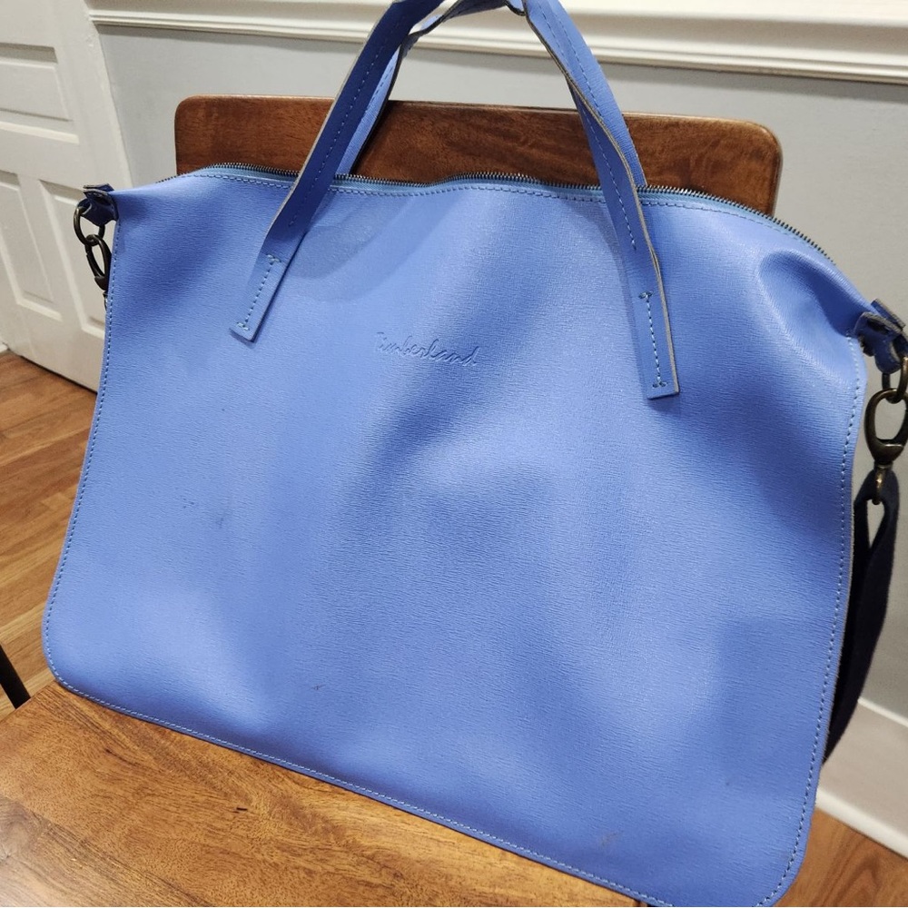 Timberland leather purse, textured blue crossbody with clutch